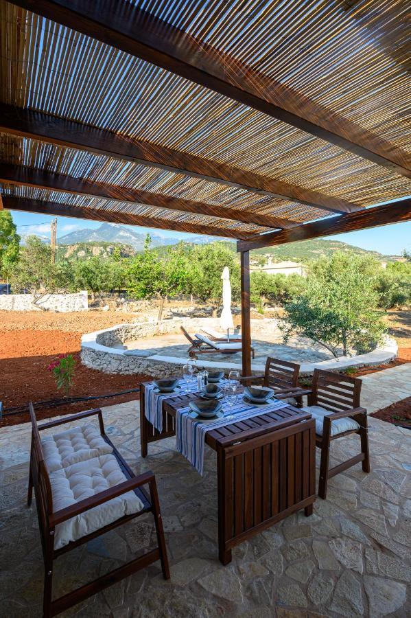 Villa Aloni Ekies Kardhamili Esterno foto