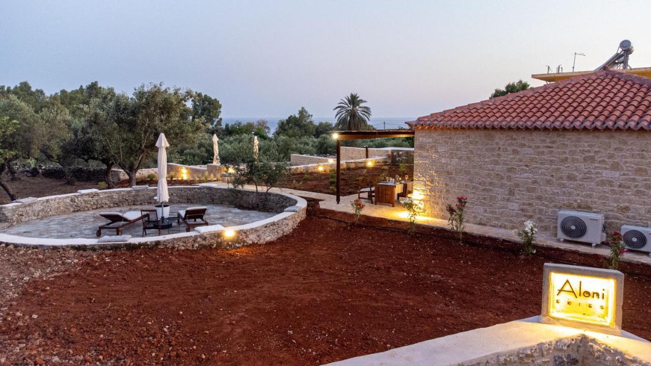 Villa Aloni Ekies Kardhamili Esterno foto