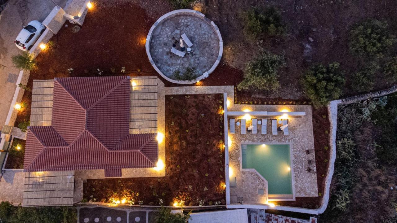 Villa Aloni Ekies Kardhamili Esterno foto