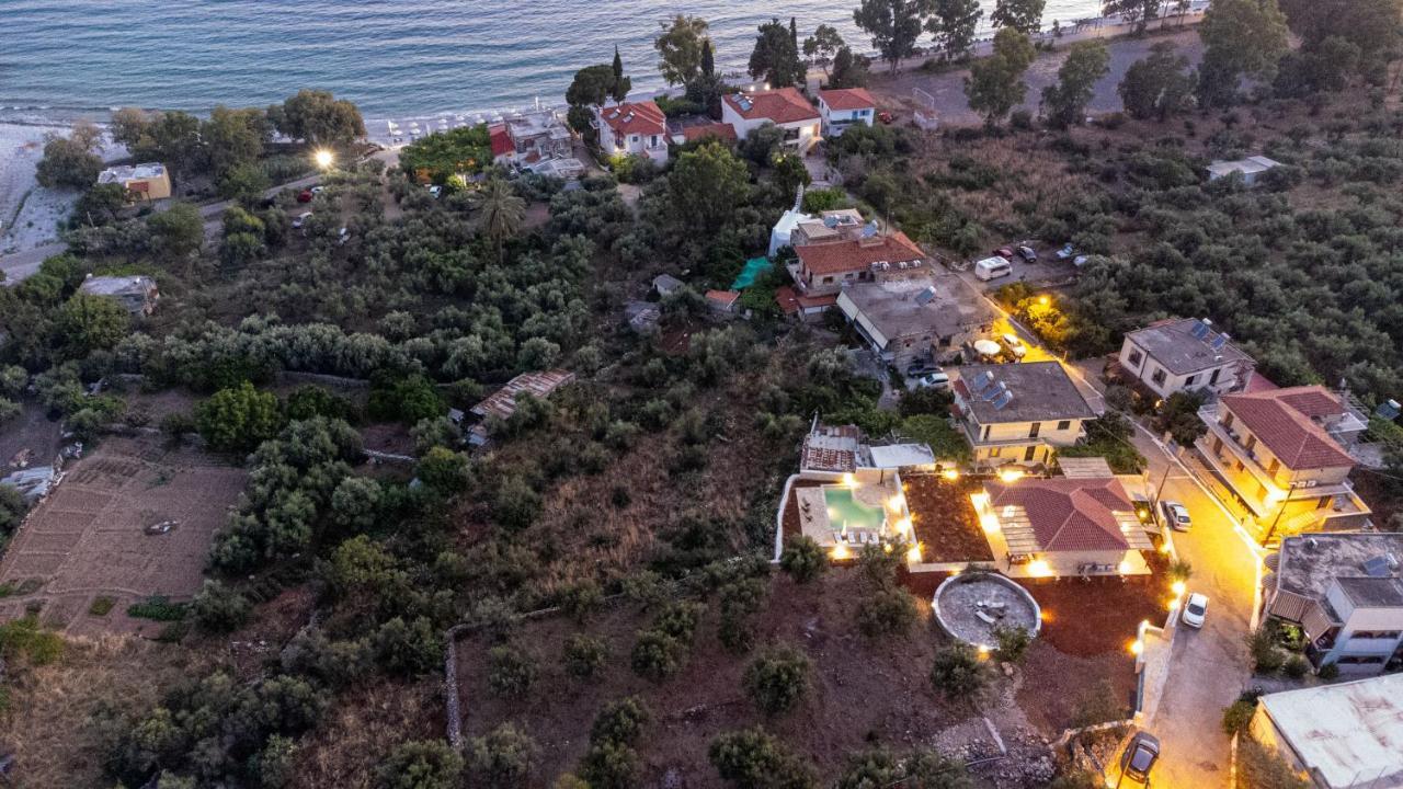 Villa Aloni Ekies Kardhamili Esterno foto